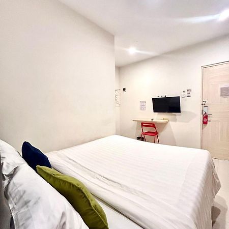 Priority Guest House Samarinda Exterior foto